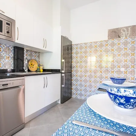 #049 Lemon By Holidays * Albufeira